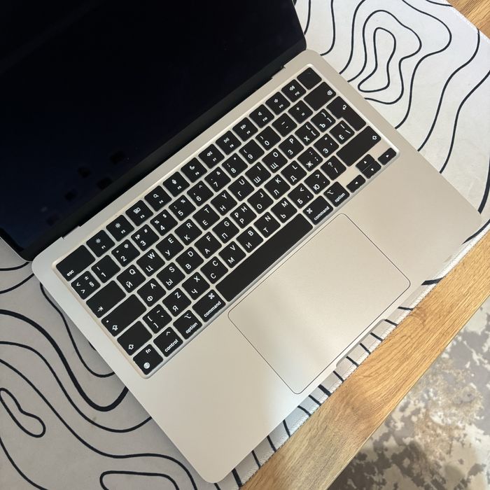 Macbook Air M2 (2022)