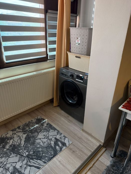 Vand apartament 2 camere