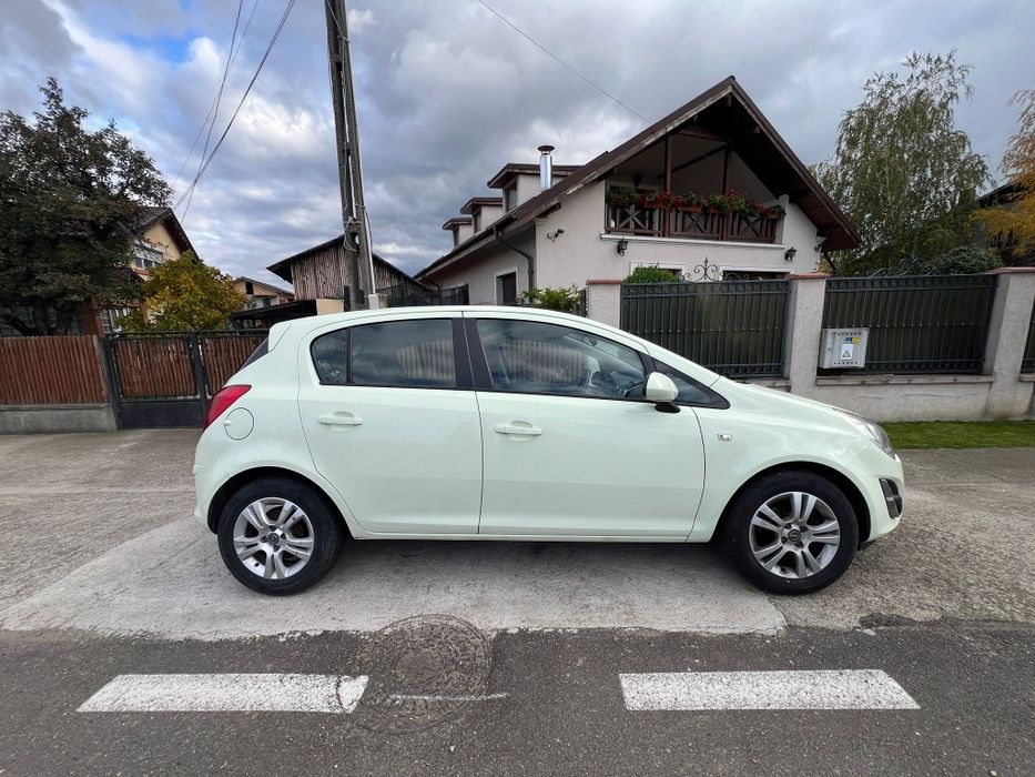 Opel Corsa 2011 ,1.4 Benzină, Euro5