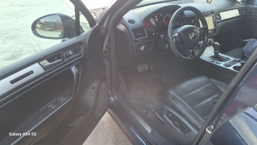 Touareg recent adus 3.0 245cp