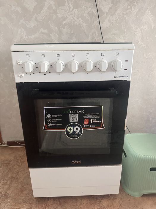 Продам плиту 4комфорочную