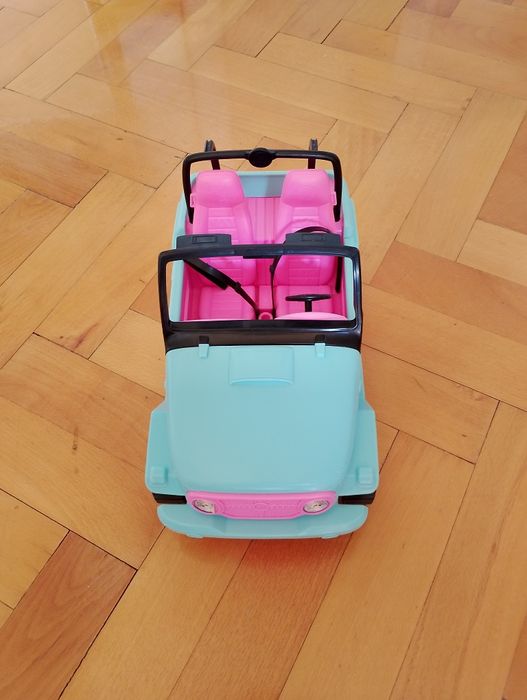 Mașinuță superbă Barbie