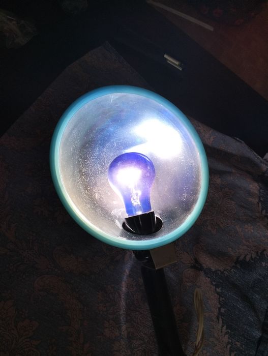 Рефлектор электрический медицинский бытовой