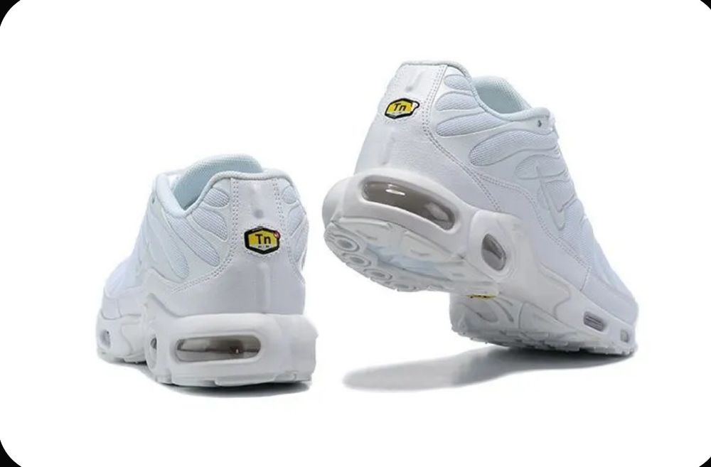 Кроссовки "Nike Air Max Plus" Оригинал!