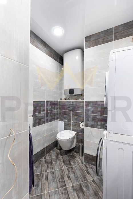Продава се Тристаен апартамент в Варна, Бриз - 145 кв.м за 1179 €/кв.м - Снимка #10