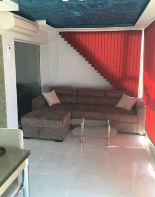 Дава се под наем Тристаен апартамент в София, Център - 63 кв.м за 550 € - Снимка #4