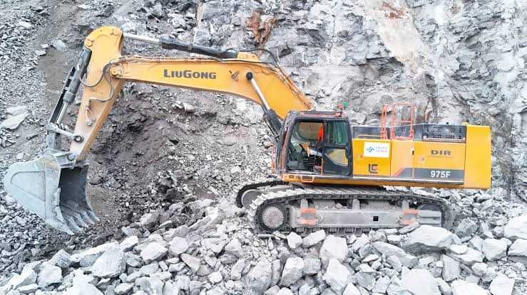 Рассрочка !!! Экскаватор гусеничный LiuGong 975F (Объём ковша 5,6 м³)