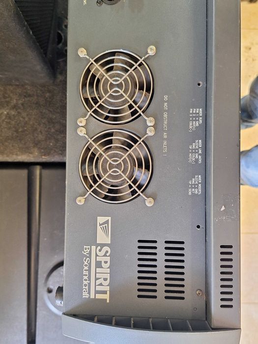 Миш-пулт Spirit Powerstation 1200