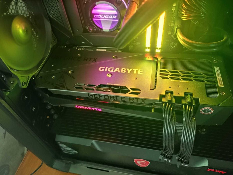 Продам Gigabye Geforce RTX 3070 Ti