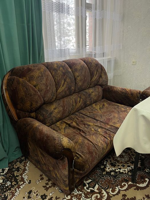 2 раскладных дивана и 1 кресло