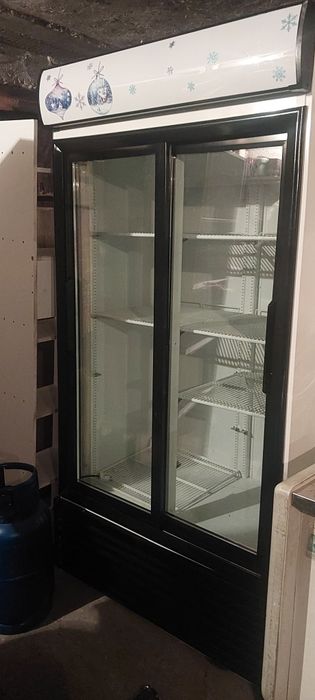 Хладилни витрини