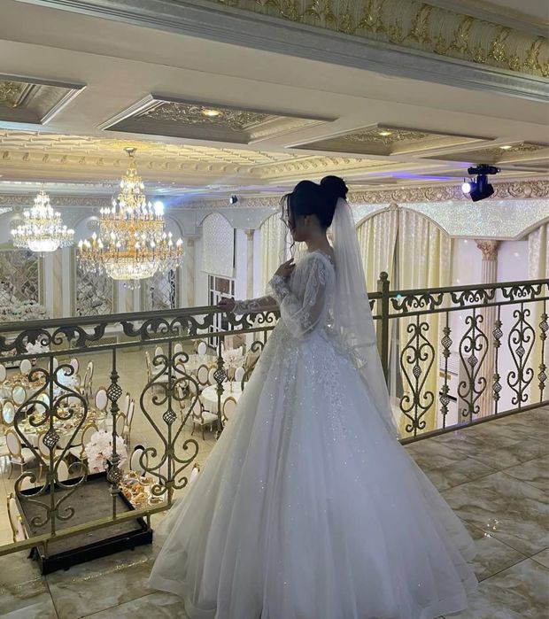 Продам свадебное платье пышное