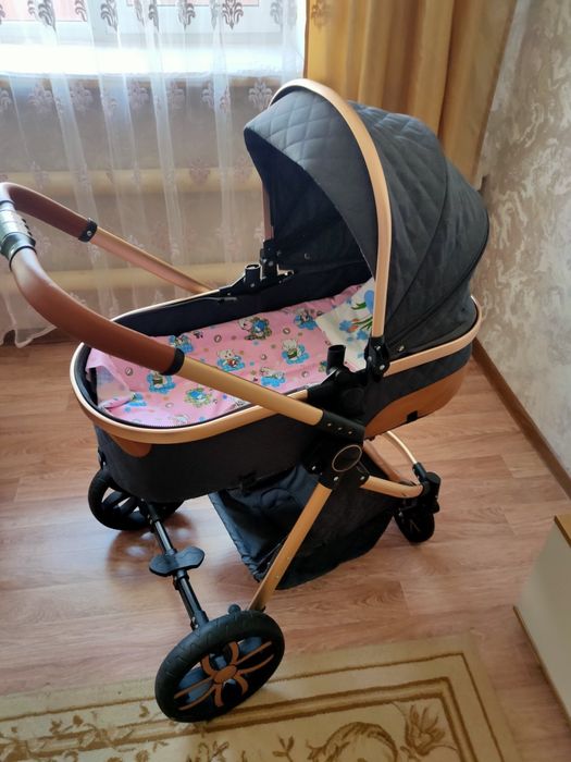Продам коляску в отличном состоянии