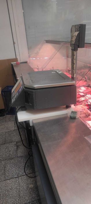 Хладилни витрини !