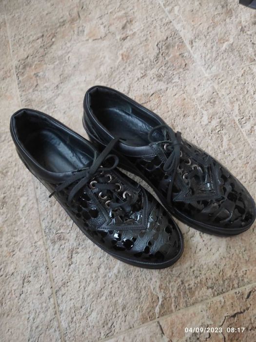 Дамски обувки естествена кожа