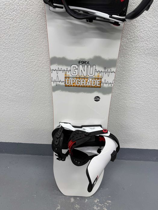 placa noua snowboard gnu upgrade L159cm