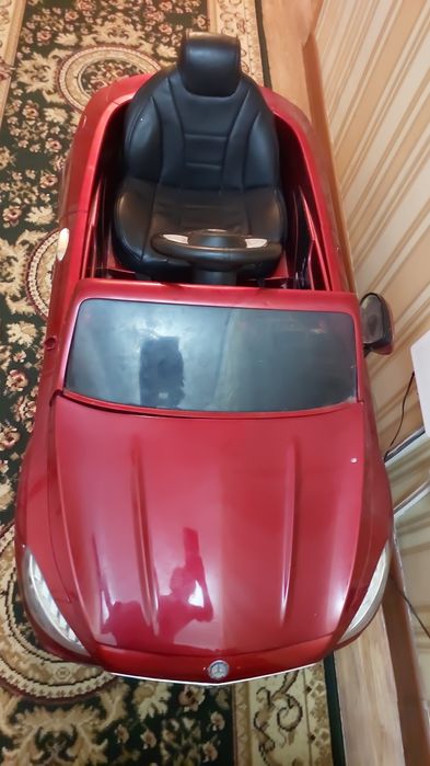 Детский электромобиль б/у