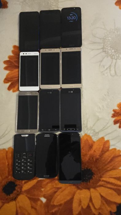 Lot telefoane fuctionale