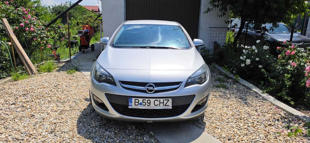 Opel Astra 5DR 1.6 TWINPORT ECOTEC Active