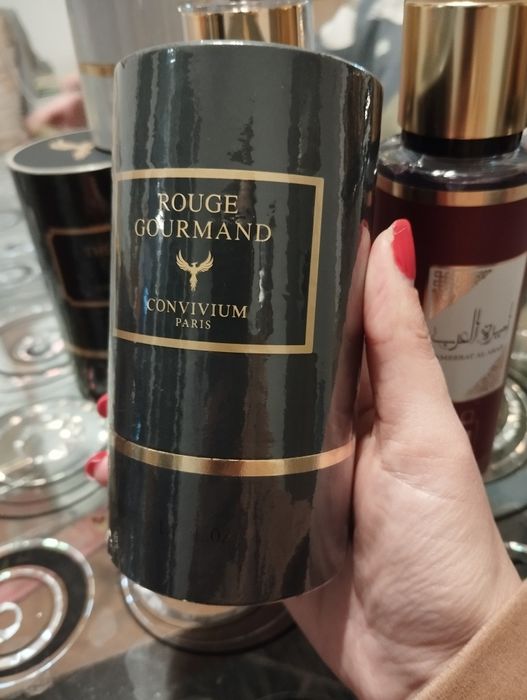 Дамски парфюми,спрейове и лосиони