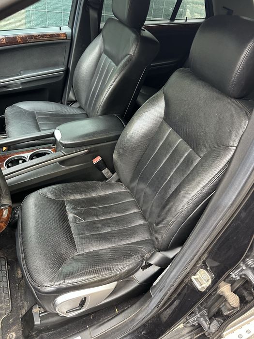 На Части Mercedes ML320 W164 AMG пакет