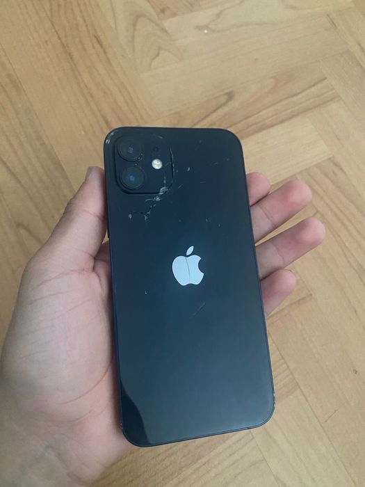 IPhone 12 продам