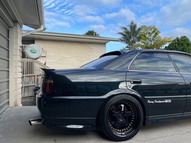 Лип-спойлер Toyota Chaser 100 в Алматы