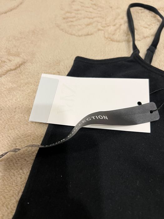 Безшевен гащеризон ZARA