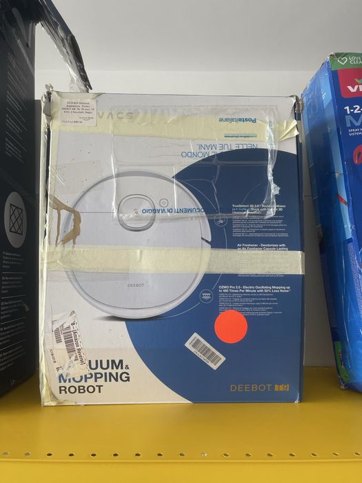 Aspirator Ecovacs Deebot T9