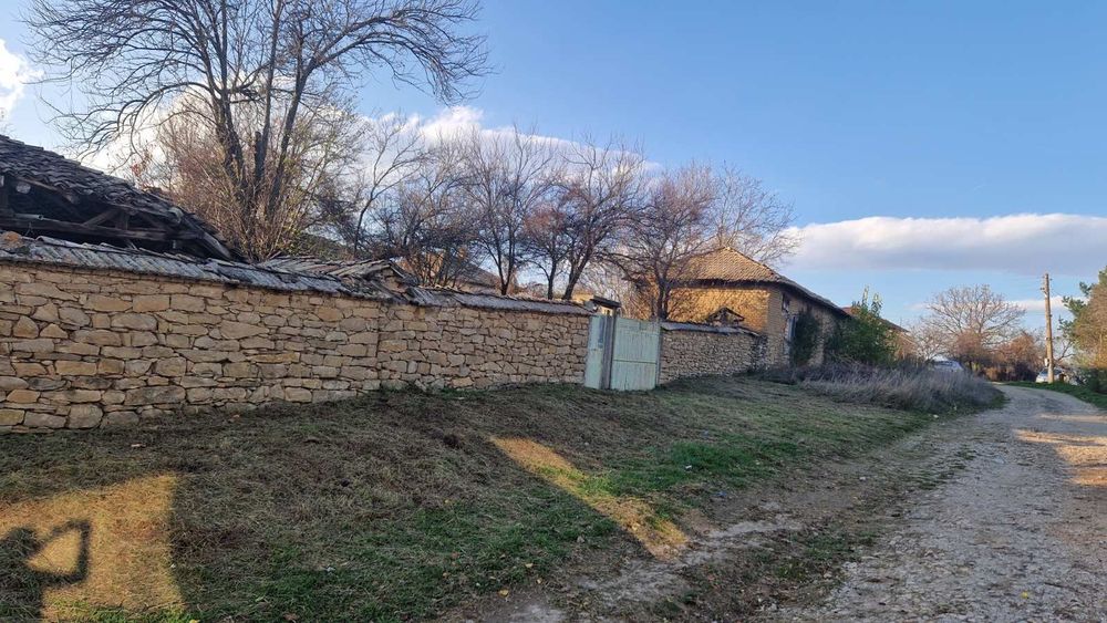 Продава се Къща в с. Славяново, Област Търговище - 120 кв.м за 128 €/кв.м - Снимка #11