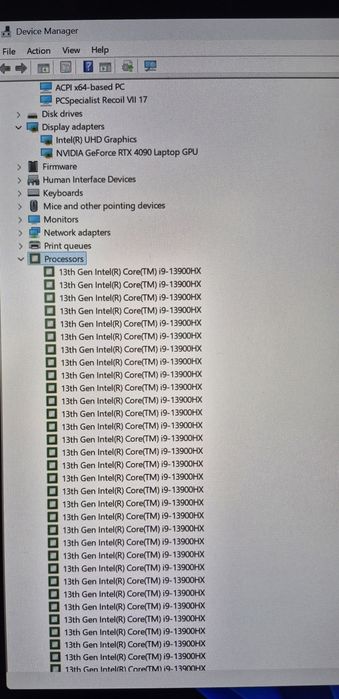 Laptop gaming RTX 4090 16GB i9 13900HX 17" 2K 240Hz