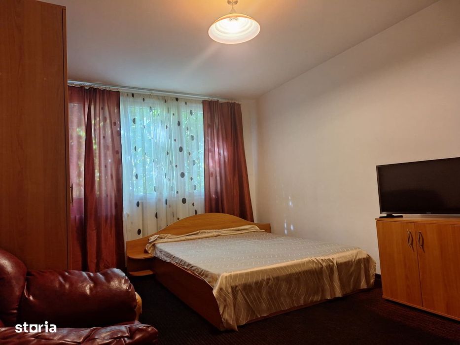 Brancoveanu, Grand Arena (strada Izvorul Oltului)