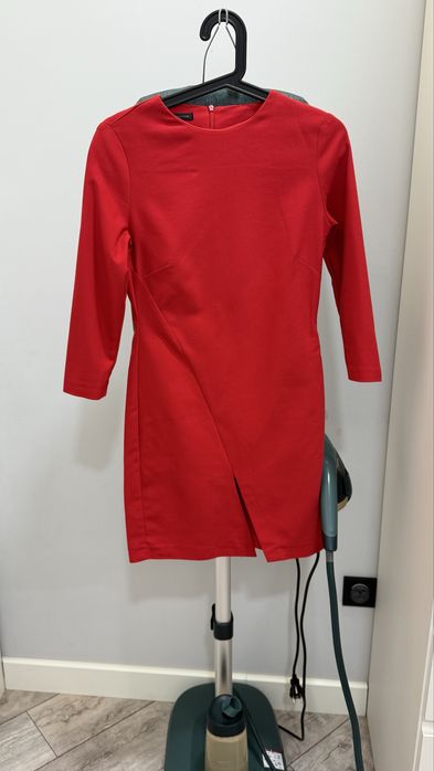 Продам платья, размер S