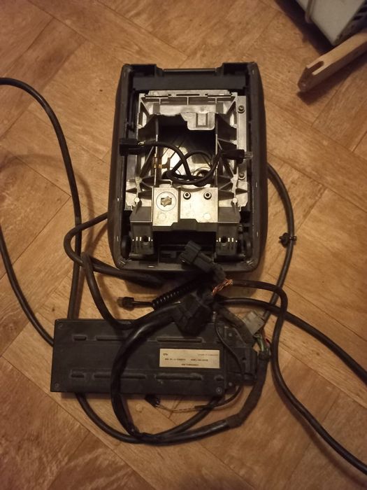 Штатный телефон BMW