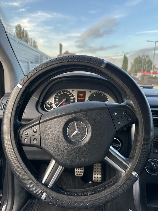 Mercedes Benz B200 2.0 CDI