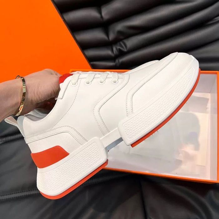 Белые крассовки летние