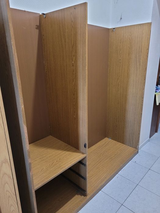 Продам прихожую,Россия