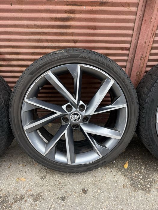 Джанти Skoda Superb Vega Sportline 5x112 19