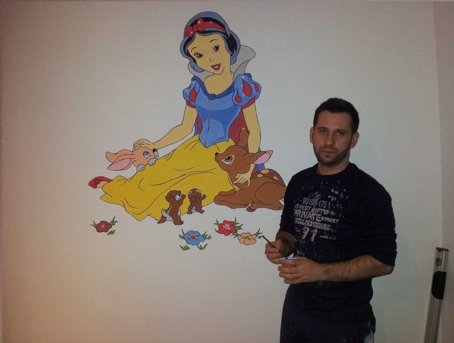 Picturi pe perete, cu personaje, peisaje si teme din desene animate