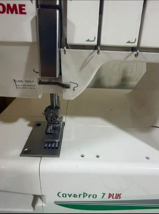 Распошивальная машина Janome CoverPro 7 PLUS