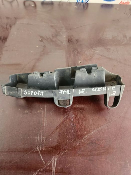 Suport Far Dreapta Renault Scenic 3 Grand Scenic 3 An 2008-2009-2010-2011-2012 Dezmembrez Renault G