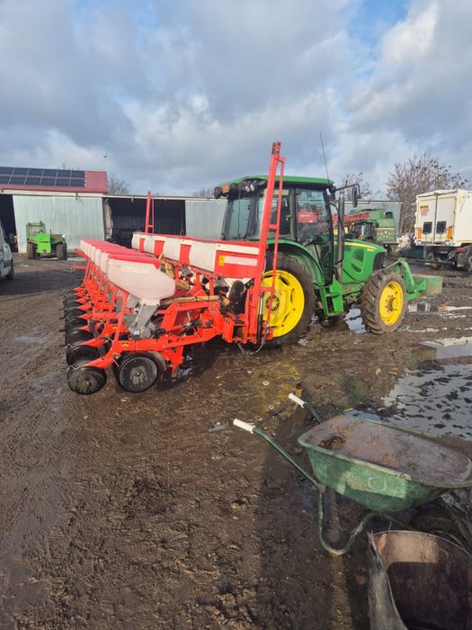 Semanatoare prasitoare maschio gaspardo MT 8