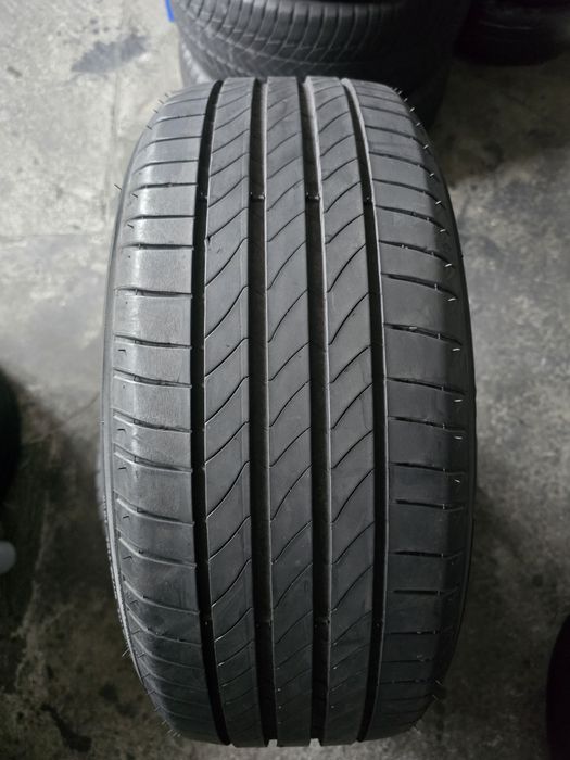 Michelin 215/55 R17 94V vară