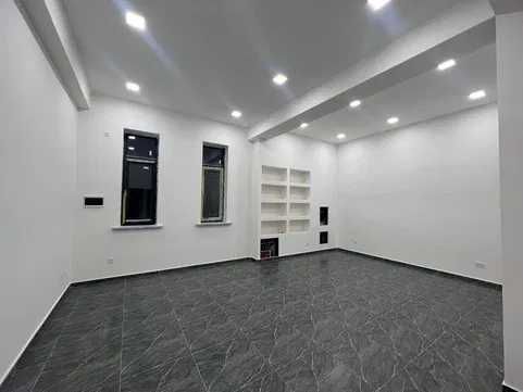 Срочно сдается помещение 1200кв,4-этажа.Учтепинский район.