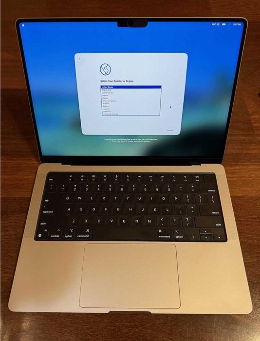 100% M2 Pro chip | ideal holatda + Komplekt