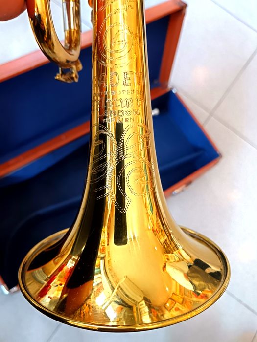 Тромпет Zelmer със сурдина и мундщук