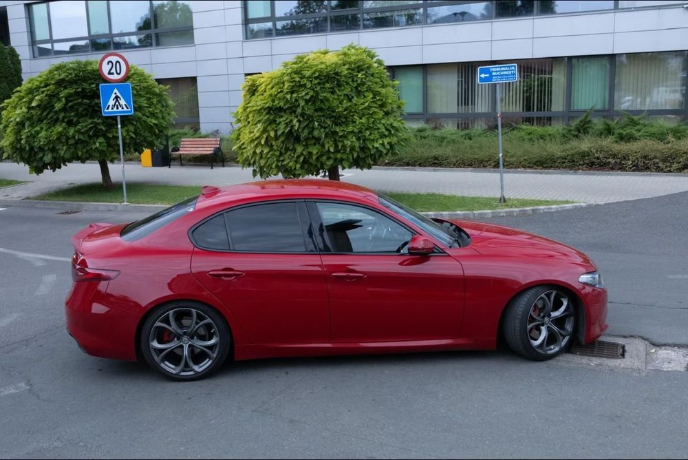 Alfa Romeo Giulia Alfa Romeo Giulia 2.0 benzina