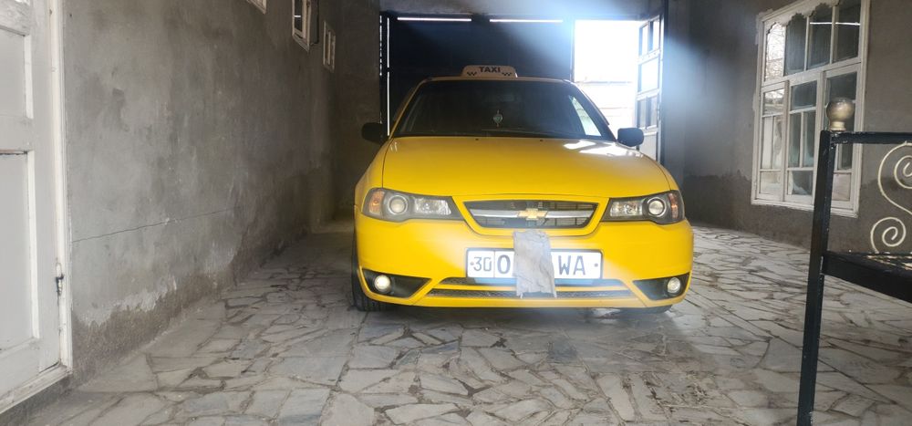 Холати ало йили 2009 1.6 машина узимни номимда