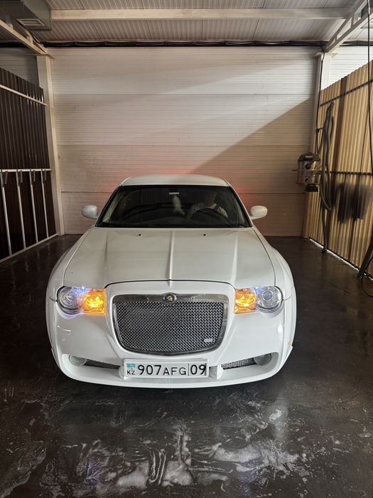 Продается Chrysler 300C, 2005года