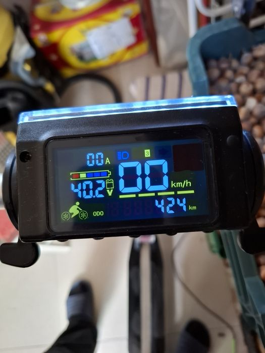 Trotinetă electrică marca Kugoo S1 , 424 Km parcurși.